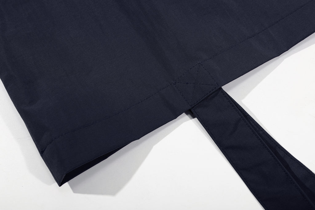 close up of heavy duty shoulder strap and reinforced stitching on incense harbour black tote