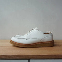 chenjingkaioffice - U-tip shoes (white) - GLUE Associates