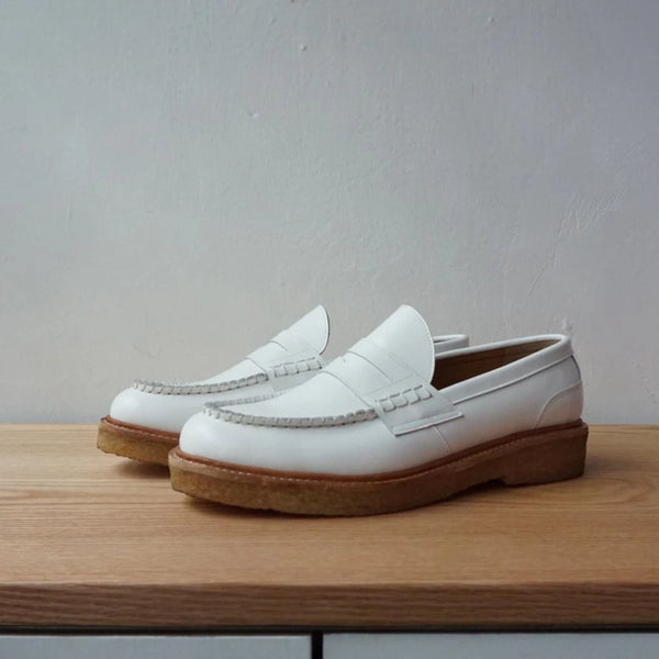 chenjingkaioffice - loafer shoes (white) - GLUE Associates