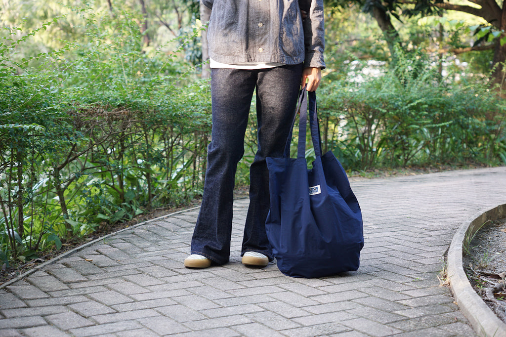 Incense Harbour outdoor daily oversized tote - navy - GLUE Associates