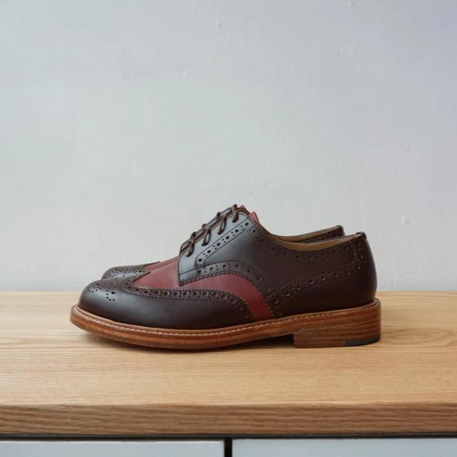 chenjingkaioffice - brogue shoes (red/brown) - GLUE Associates