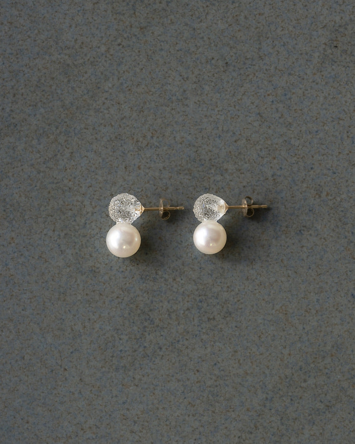 Hario Snow with Pearl Glasses Earrings (10K gold) - GLUE Associates